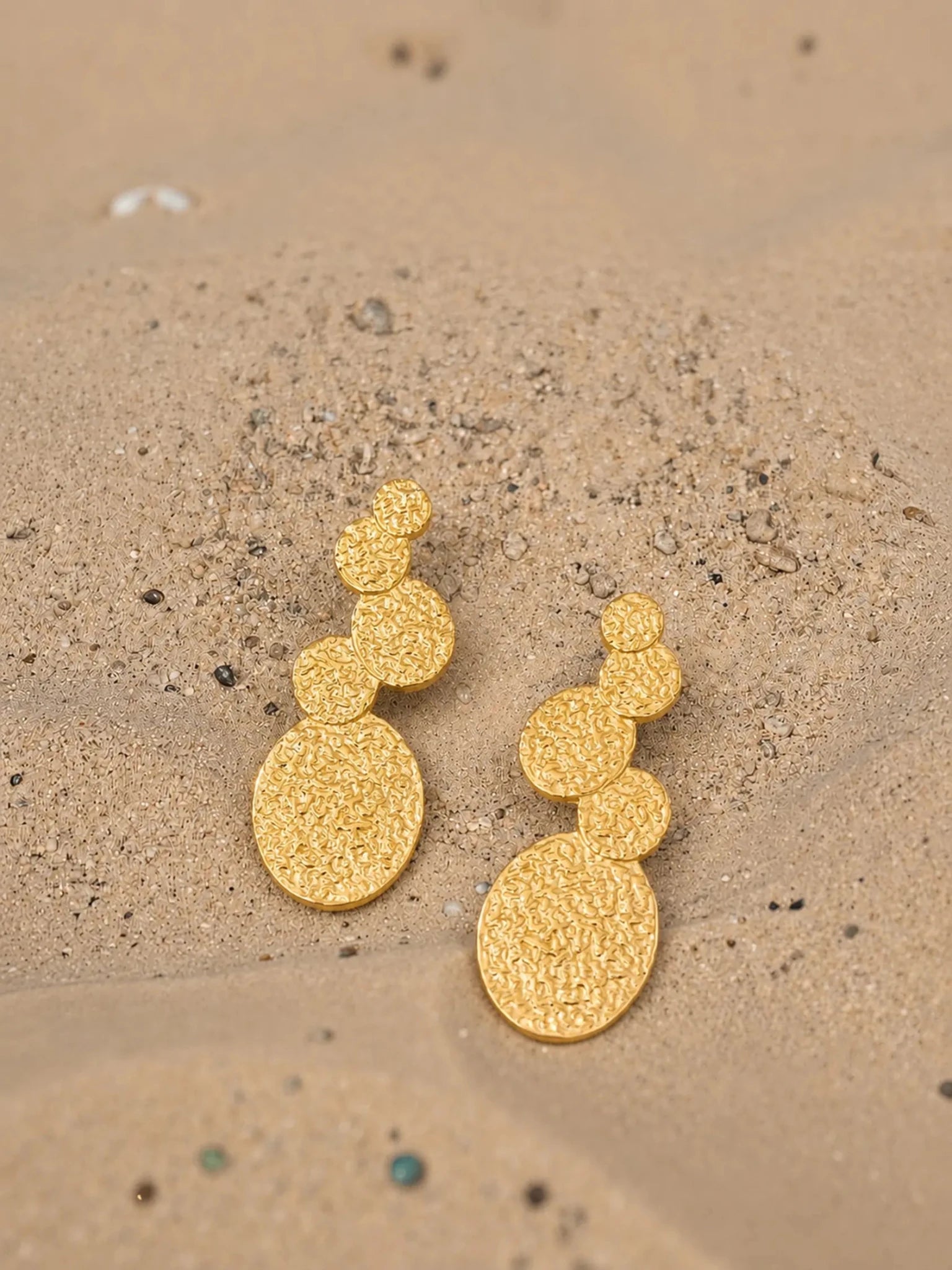 Image of Disc Orbit Earring - Venyora Fashion