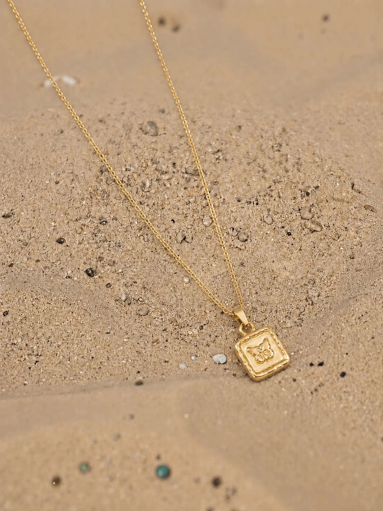 Image of Flutter Charm Pendant Necklace - Venyora Fashion