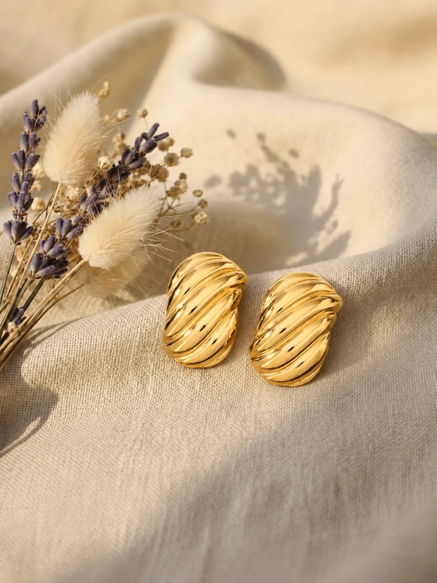 Image of Molten Dome Stud Earrings - Venyora Fashion