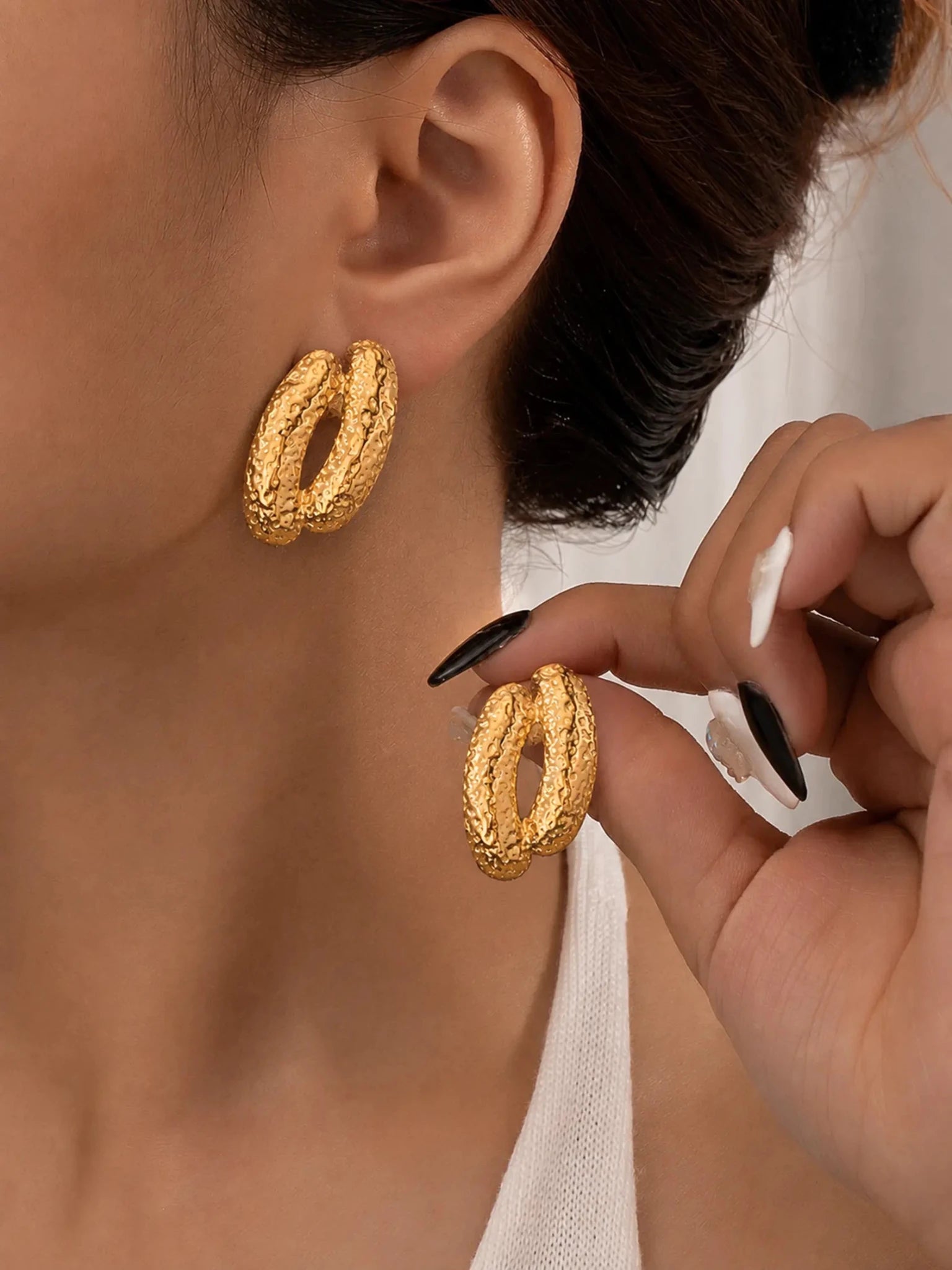 Image of Molten Hammered Earrings - Venyora Fashion