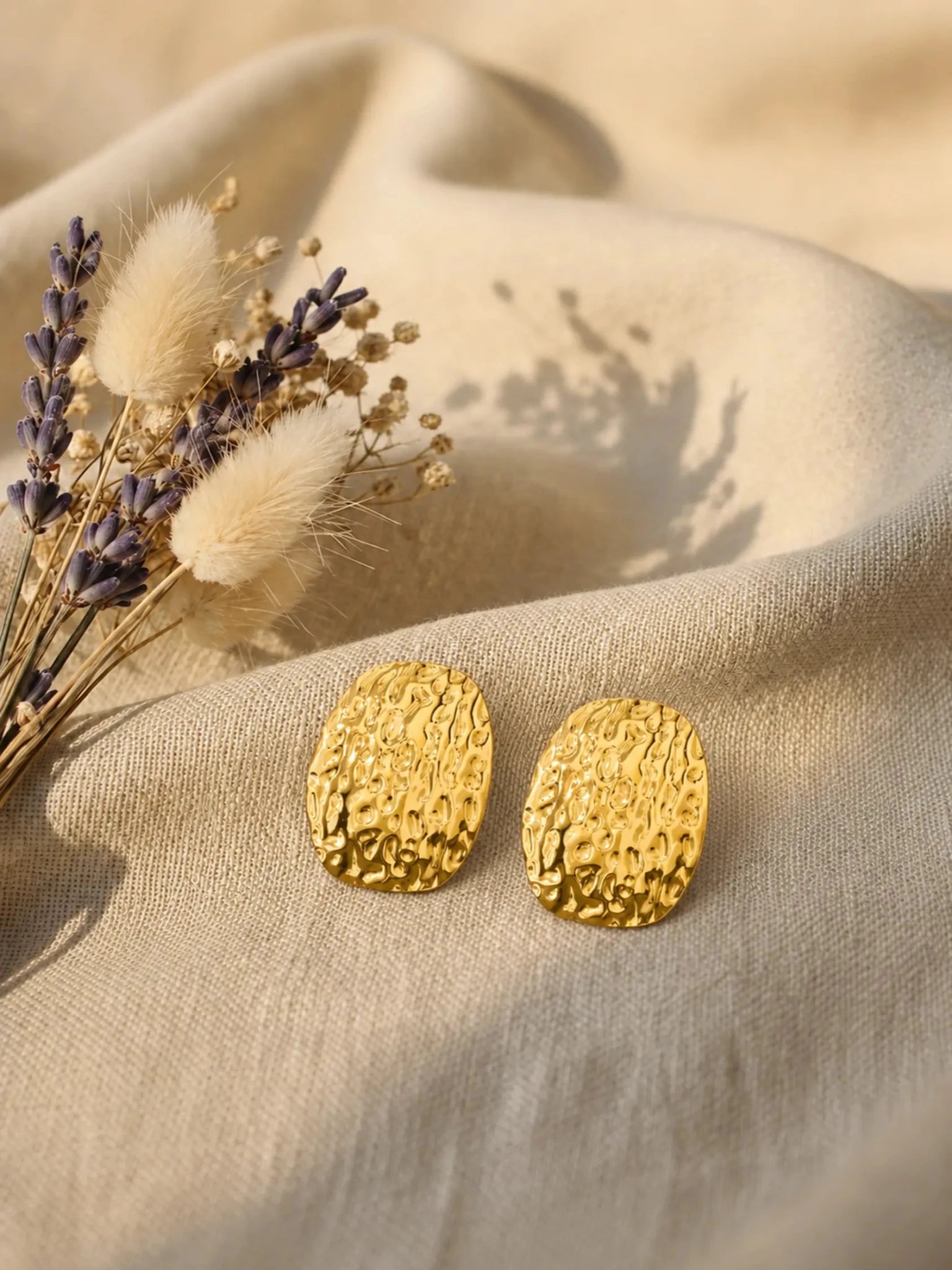 Image of Organic Luxe Stud Earrings - Venyora Fashion
